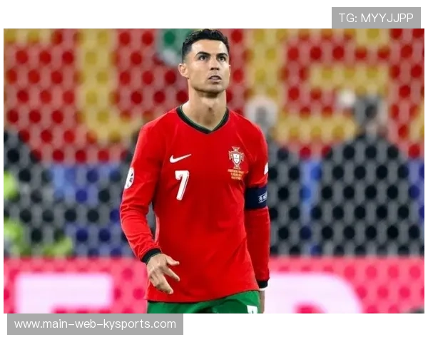 曼联追C罗式禁区毁灭者——再现飞翔的传奇